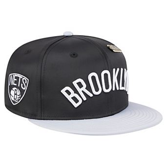 Men's New Era Black/Gray Brooklyn Nets Throwback Satin Vintage Pin Two-Tone 59FIFTY Fitted Hat