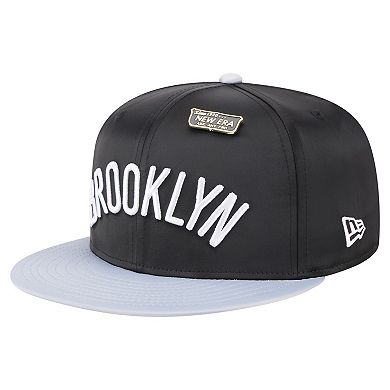 Men's New Era Black/Gray Brooklyn Nets Throwback Satin Vintage Pin Two-Tone 59FIFTY Fitted Hat