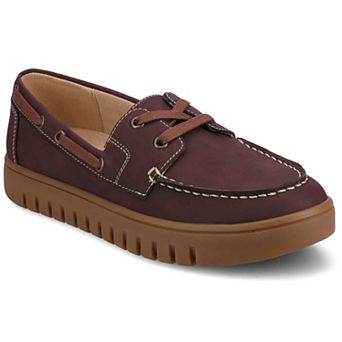 Journee Women's Marion Round Toe Flexible Comfort Loafer Boat Shoes