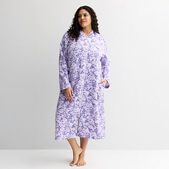 Petite Croft & Barrow® Long Quilted Zip Robe