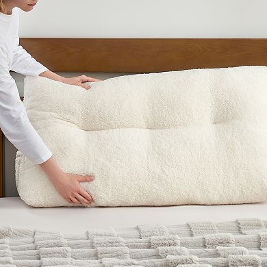Bearpaw Sherpa Wedge Pillow