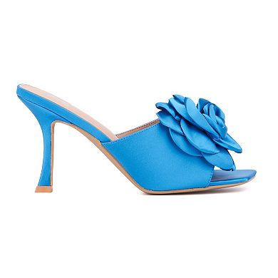 New York & Company Women's Gardenia Slide Heels