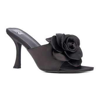New York & Company Women's Gardenia Slide Heels