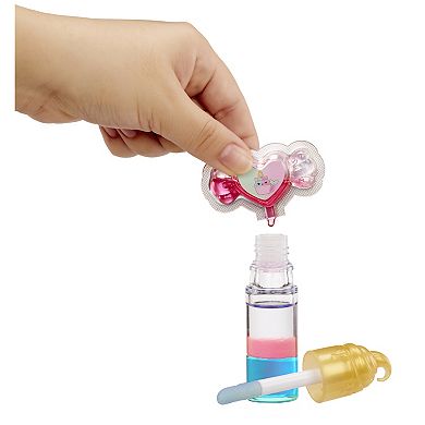 Yummiland Phoebe Frappe Color-Change Doll & Lip Gloss Accessory Set