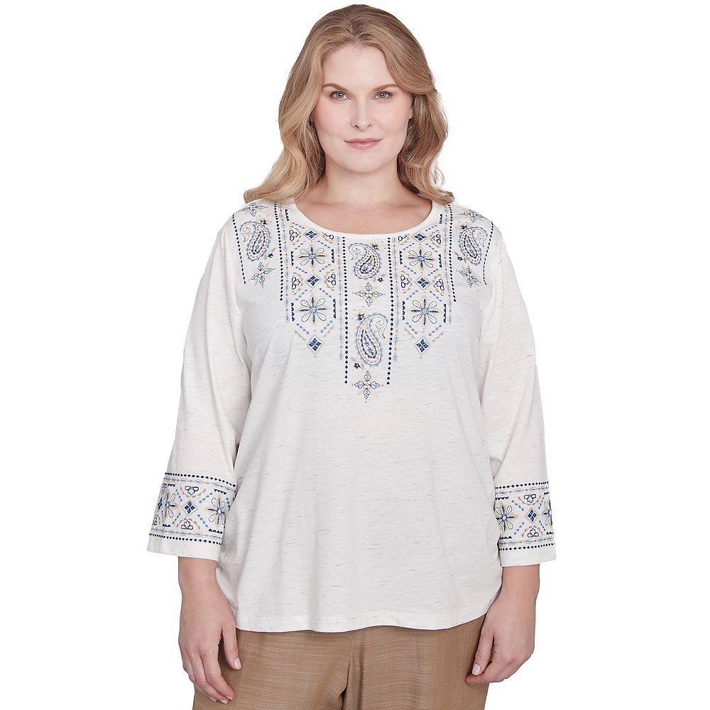 Alfred Dunner Solid Eyelet Sleeve Tee with Necklace - Plus