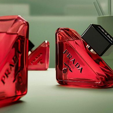 Paradoxe Radical Essence Parfum with Sandalwood & Salted Pistachio
