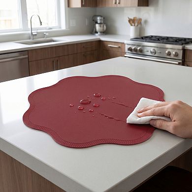 Placemat Set of 6 Faux Leather Flower Placemats for Kitchen Table Decor, Washable Table Placemats