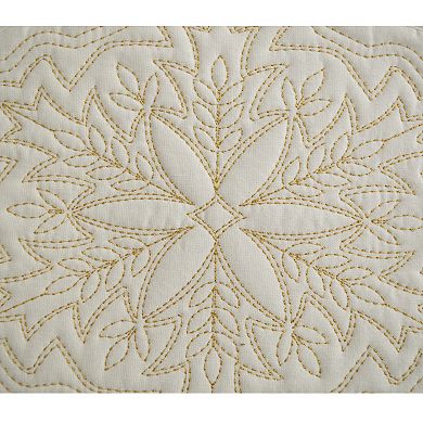 St. Nicholas Square® Quilted Snowflake Placemat