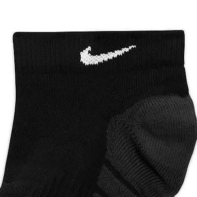 Men's Nike 3-Pack Everyday Max Dri-FIT Cushion No-Show Training Socks