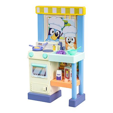 Bluey Deluxe Cook and Clean Kitchen Playset with Accessories