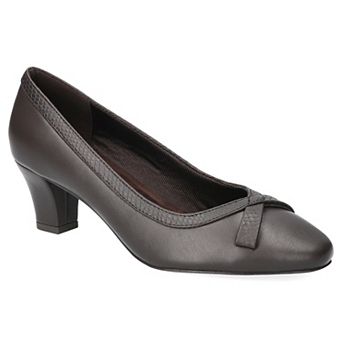 Easy Street Kata Women's Slip-On Pumps
