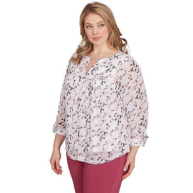 Hearts of Palm Plus Size In Black & White Floral Mesh Top