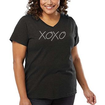 Women's Plus Size Word Art V-Neck - XOXO