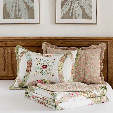 Wholinens Real Floral Double Wedding Ring Patchwork Reversible Quilt Set