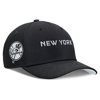 Men's Nike Black New York Yankees Rise Performance Adjustable Hat