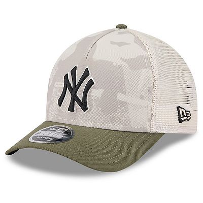 Men's New Era Light Beige/Olive New York Yankees 2025 Armed Forces
