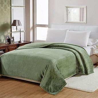 SimpleElegance Super Plush Waffle Textured Microplush Blanket (86" X 86")