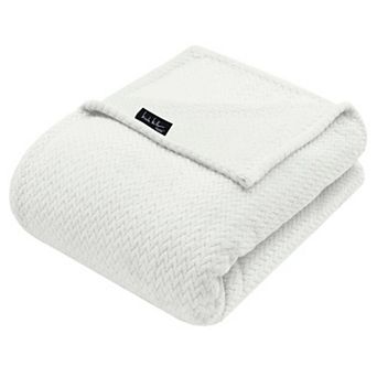 Nicole Miller Comfy Jacquard Bed Blanket
