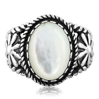 Southwest Spirit® Sterling Silver Mother of Pearl Concha Ring