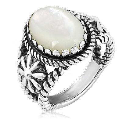 Southwest Spirit Sterling Silver Mother of Pearl Concha Ring