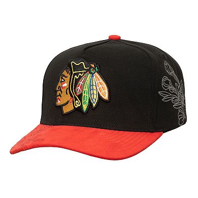 Men's Mitchell & Ness Black Chicago Blackhawks May Flowers Pro Crown Snapback Hat