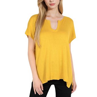 Women's V-Neck Knit Top with Short Sleeves and Relaxed Fit