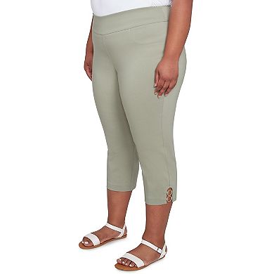 Hearts of Palm Plus Size Spring Forward Solid Capri