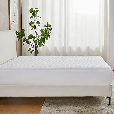 Madelinen® Quilted Comfort Mattress Pad