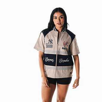 Women's�The Wild Collective Cream New York Yankees Racing Raglan Full-Zip T-Shirt