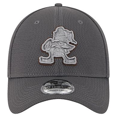 Men's New Era Graphite Cleveland Browns Throwback Logo Main 39THIRTY Flex Hat