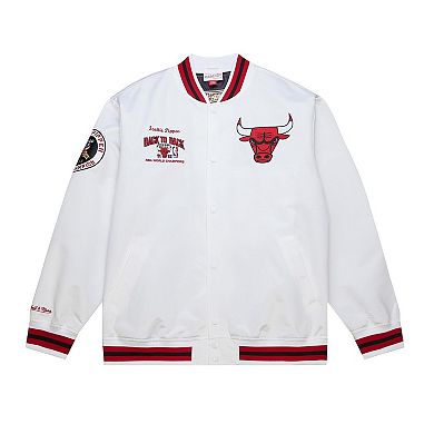 Men's Mitchell & Ness Scottie Pippen White Chicago Bulls NBA Legends Full-Snap Satin Jacket