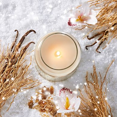 Yankee Candle Vanilla Flurries 22-oz. Large Jar Scented Candle