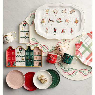 St. Nicholas Square® 4-Piece Holiday Embossed App Plate Set