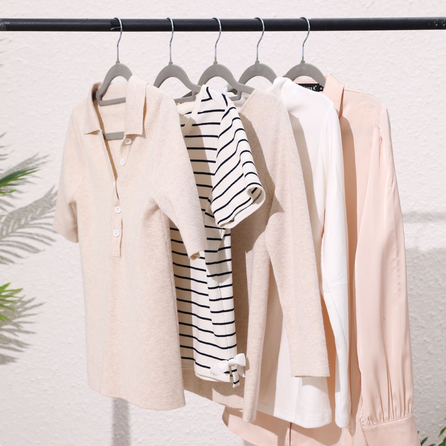 REGALWOVEN Velvet Hangers