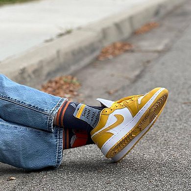 Men's Crew Socks -I'm Reading