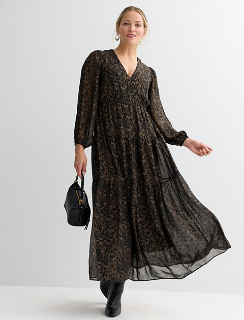 Женские платья Robbie Women's Robbie Bee V-Neck Tiered Maxi Dress