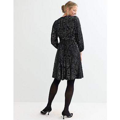 Women's Robbie Bee Short Wrap Dress with Long Sleeves & Tie Waist