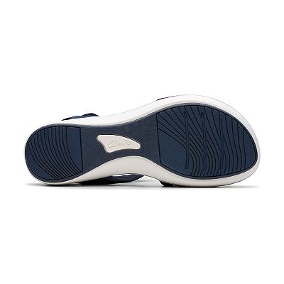 Clarks® BreezeRae Sara Women's Cushioned Slip-On Sandals