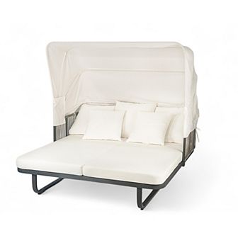 Merax Outdoor Patio Daybed Rattan Daybed Outdoor Sunbed with Detachable Pillows