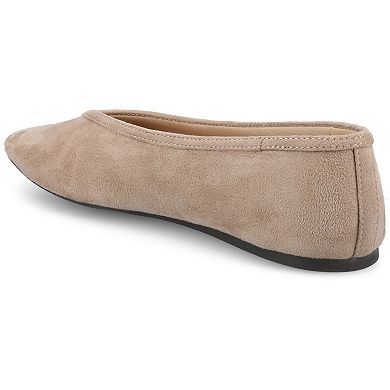Journee Fortune Women's Almond Toe Ballet Flats