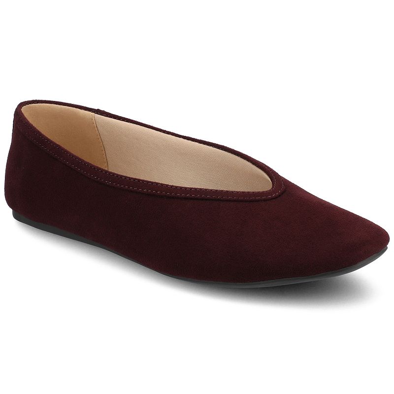 Journee Fortune Women's Almond Toe Ballet Flats,
