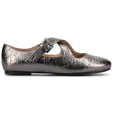 Journee Ivanna Women's Almond Toe Buckle Detail Mary Jane Flats