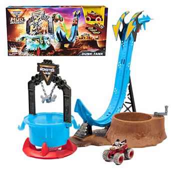 Monster Jam Dunk Tank Playset with Water Feature