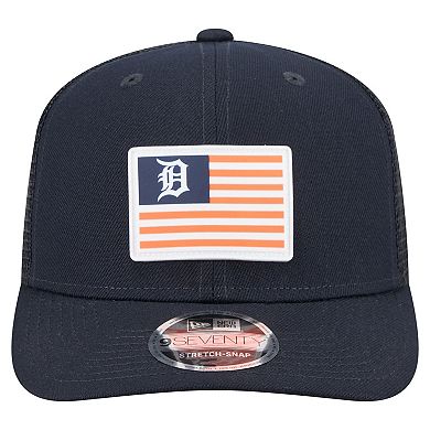Men's New Era Navy Detroit Tigers Flag 9SEVENTY Stretch-Snap Hat