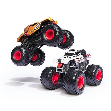 Monster Jam Monster Mutt vs. Dalmatian Die-Cast Monster Trucks 1:64 Scale 2-pc. Set