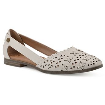 White Mountain Nobler Women's Pointed Toe Flats