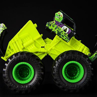 Monster Jam Smash & Bash Grave Digger Die-Cast Monster Truck