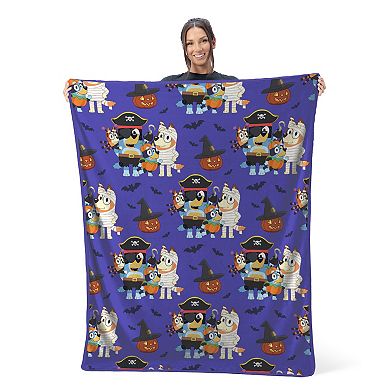 Bluey Fun Tricks Throw Blanket