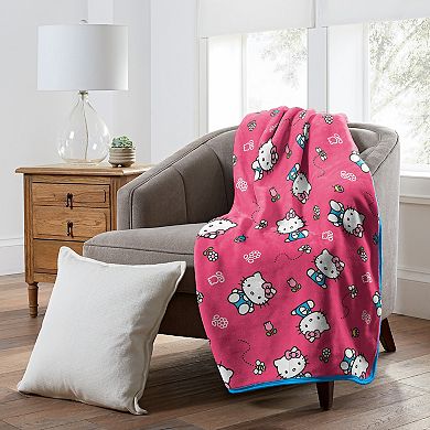 Hello Kitty Sweet Bug Throw Blanket
