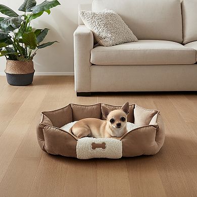 Friends Forever Tufted Cuddler Pet Bed